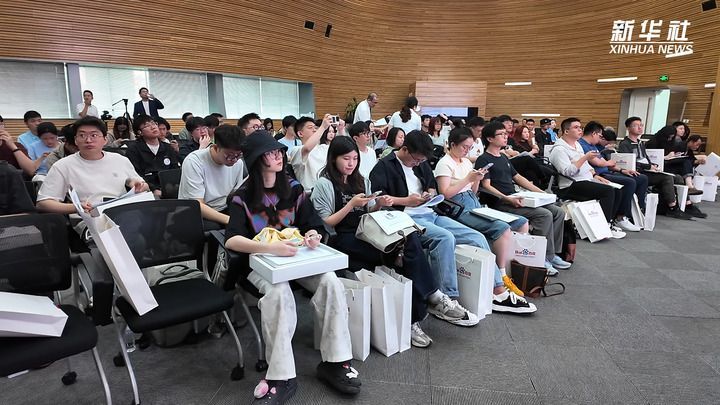 岗位向“数”向“新” 就业市场凸显“智能+”(图2)